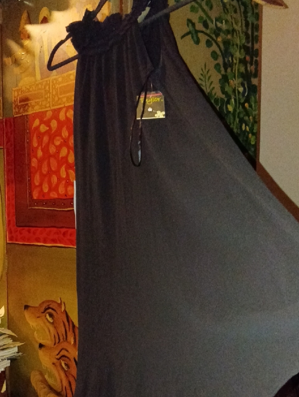 Taylor By Lord And Taylor Adorable Solid Black Sleeveless Dress